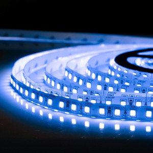 Лента светодиодная 2835 120led Blue 12V IP33 9.6Вт/м синяя