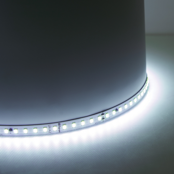 Светодиодная LED лента Feron LS520 120SMD(2835)/м 9,6Вт/м 24V 20000*10*1.22мм 6000К